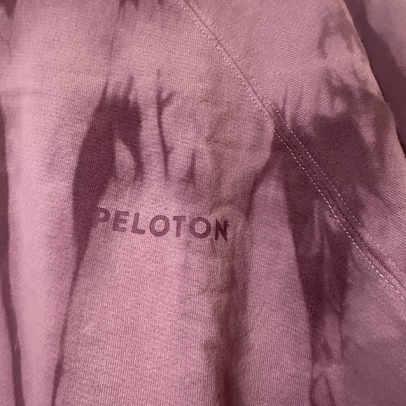 Peloton Spiritual Gangster Mauve tie-dyed Sweatshirt - women's XL - Picture 3 of 6